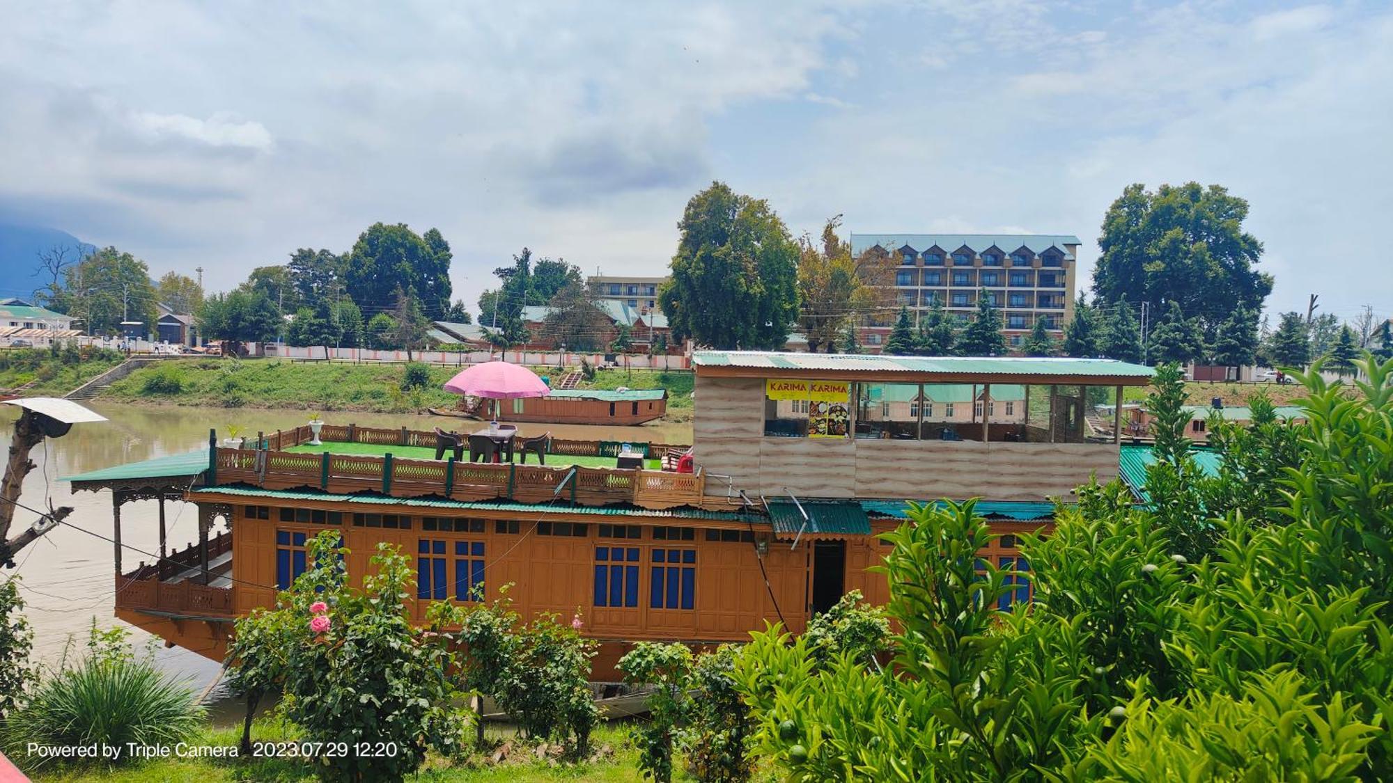 Houseboat Karima Palace Сринагар Экстерьер фото